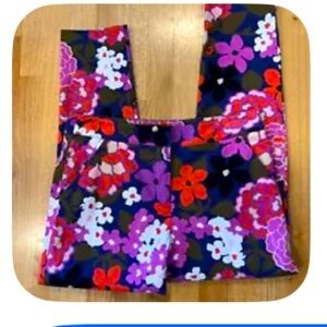 Trina Turk Moss Greenhouse Floral Ladybug Ankle Pants Cotton size 6